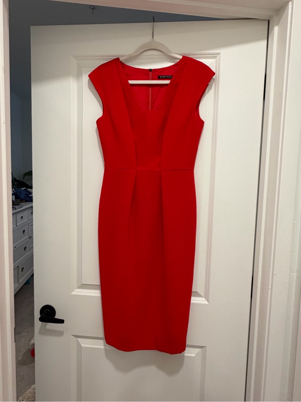 Black Halo Red V-Neck Midi Sheath Dress